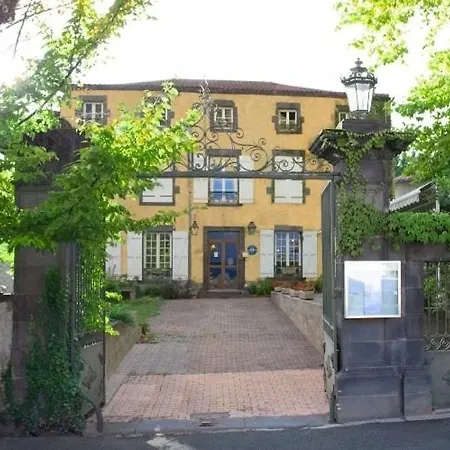 Hotel Le Petit Bonneval 3*