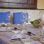 Le Petit Bonneval Hotel Perignat-les-Sarlieve