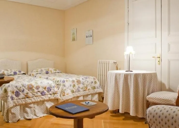 Le Petit Bonneval Perignat-les-Sarlieve