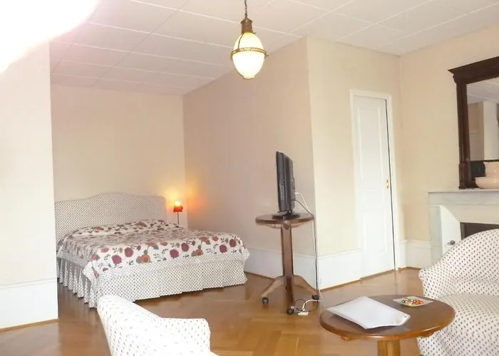 Le Petit Bonneval Perignat-les-Sarlieve